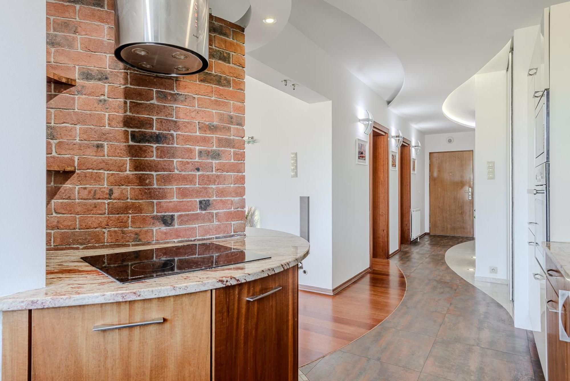 Apartment Lumina Luxury With Jaccuzi On Sienkiewicza Street Lodz (Lodz)